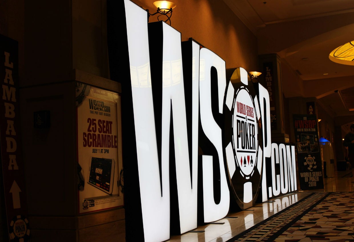 WSOP.com logo sign